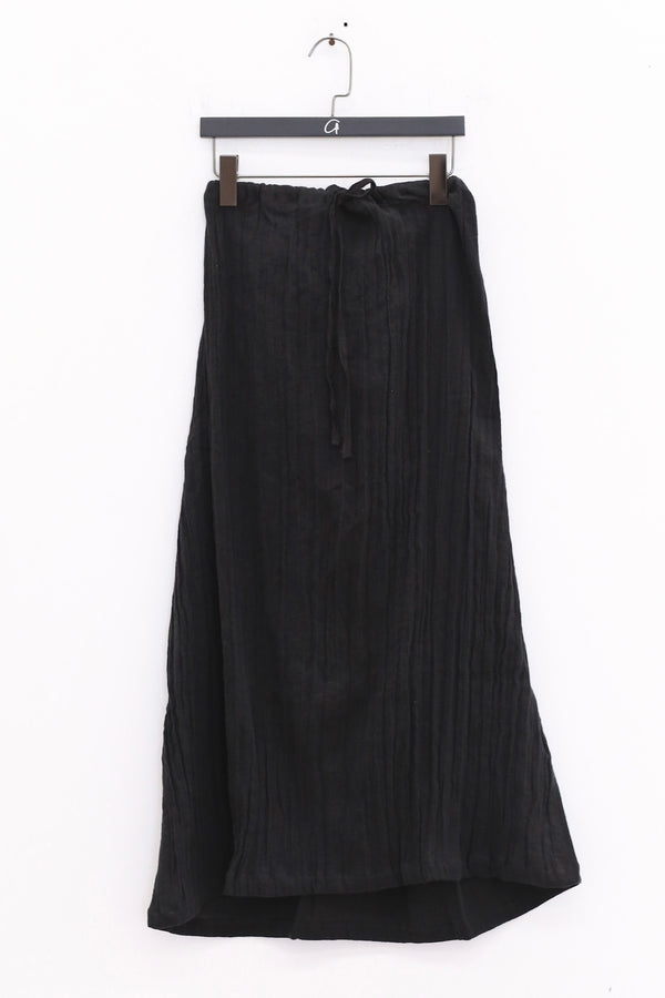 BASERANGE 25 Early Spring MAX Cotton and Linen Skirt France BAS-SKMX-LC-SP25-HEI Black